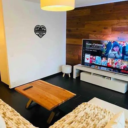 Clabina - Lumineux Et Calme Apartment