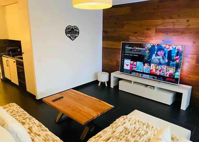 Clabina - Lumineux Et Calme Apartment